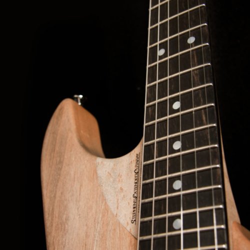 N4-Nuno Authentic USA